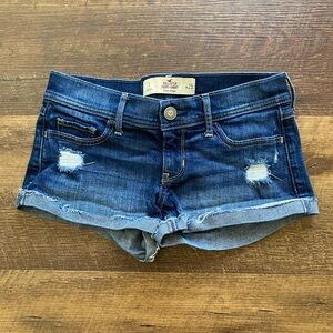 Hollister low rise short shorts | size 1/25